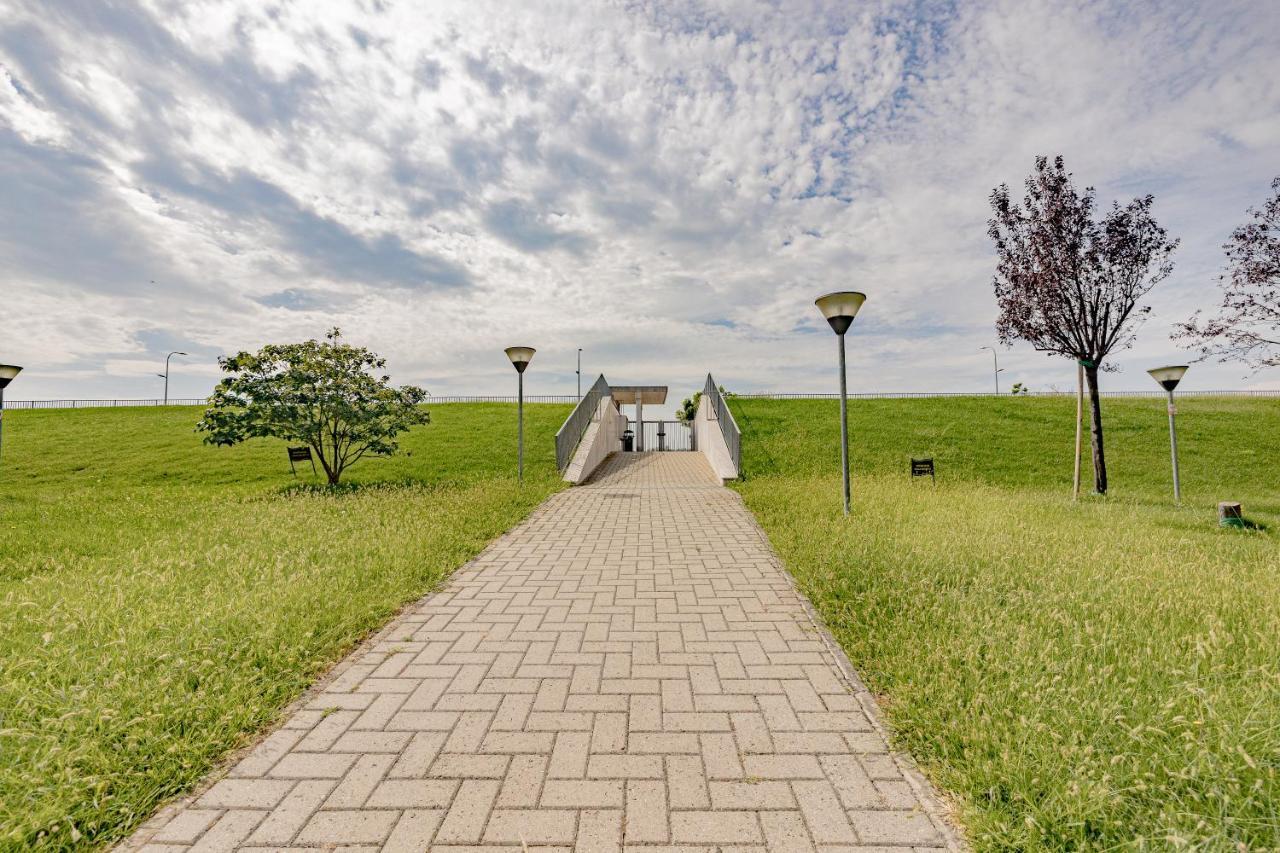 Milan Mchome Trezzano sul Naviglio Dış mekan fotoğraf